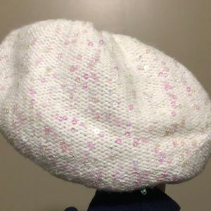 White sparkly beret